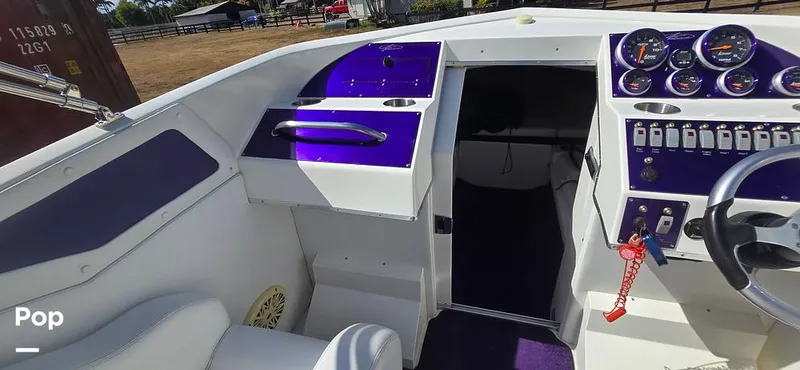 Slide: The Image of Absolute Powerboats VS 27 2008 - 16227203