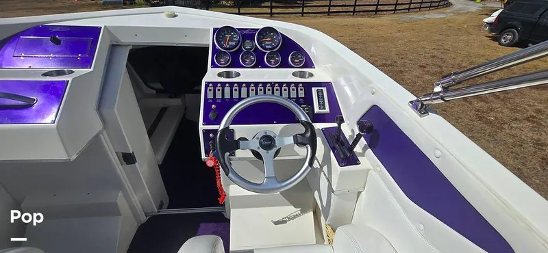 Slide: The Image of Absolute Powerboats VS 27 2008 - 16227210