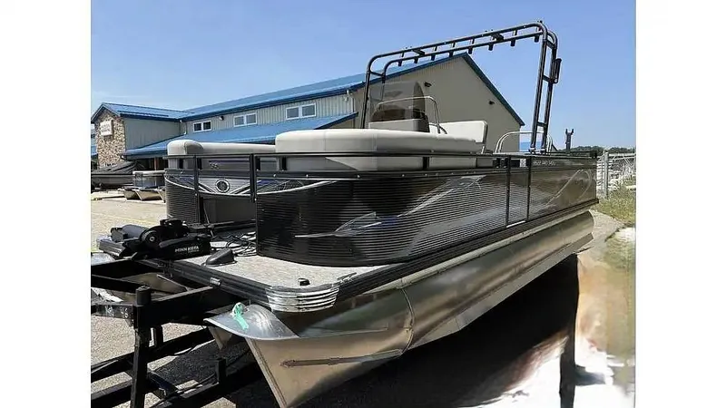 Slide: The Image of Angler 8522 Pro Troll 2023 - 16206304