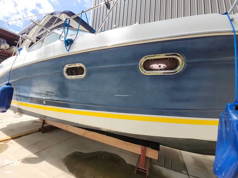 Slide: The Image of Four Winns Vista 328 2004 - 16321788