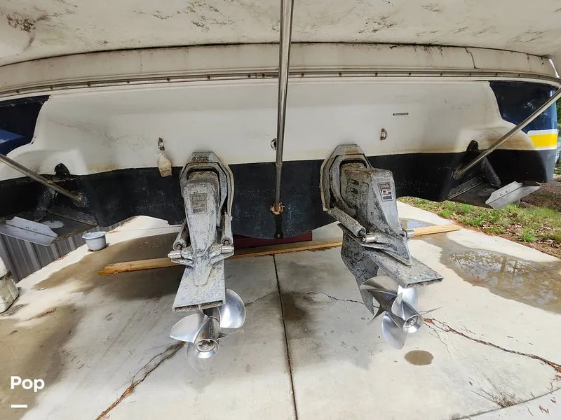 Slide: The Image of Four Winns Vista 328 2004 - 16321815