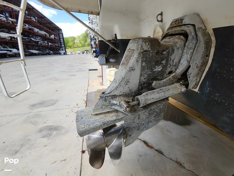 Slide: The Image of Four Winns Vista 328 2004 - 16321817