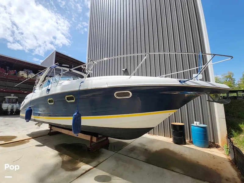 Slide: The Image of Four Winns Vista 328 2004 - 16321783