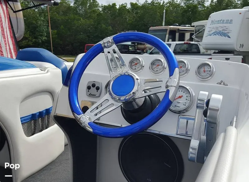 Slide: The Image of Caliber 230 Velocity 2016 - 16200641