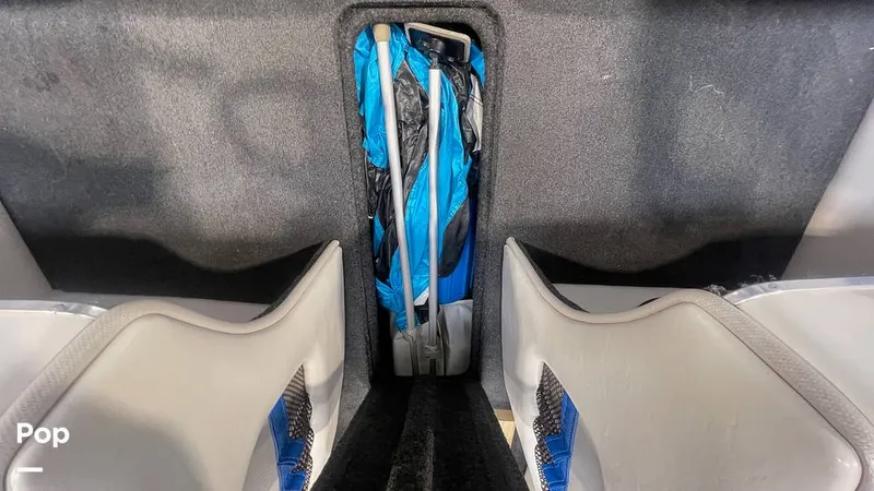 Slide: The Image of Ski Locker - 16234403