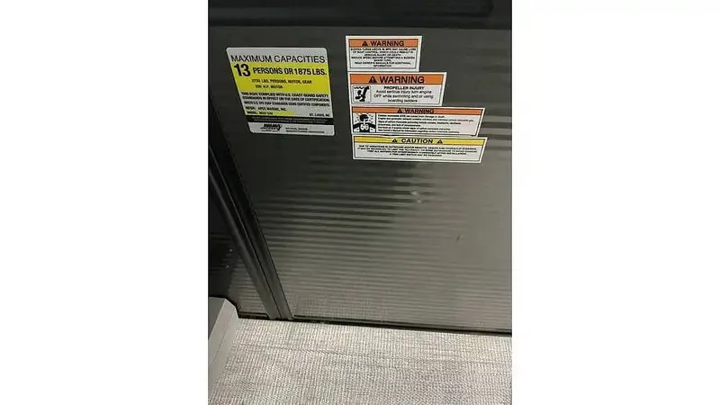 Slide: The Image of Qwest E-Class 22 XRE CRUISE 2025 - 16209339