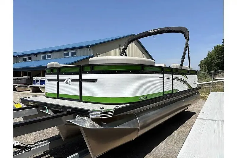 The Image of Qwest E CLASS 20 LANAI-LTZ 2024 - 16208689