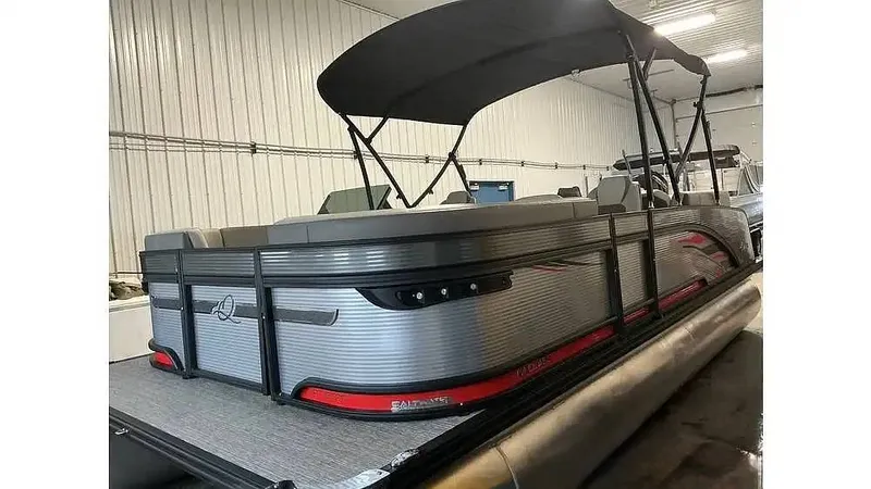 The Image of Qwest M-CLASS 8520 RLS-RT 2023 - 16208735