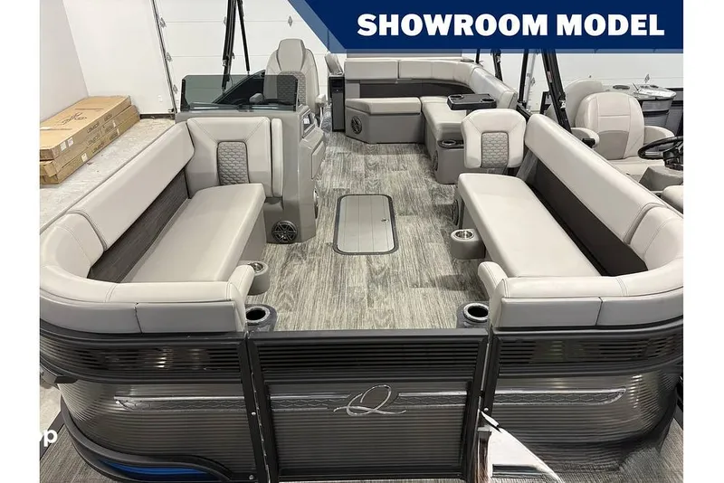 The Image of Qwest M-CLASS 8522 LANAI-RTZ 2023 - 16212722