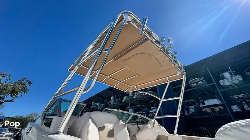 Slide: The Image of Robalo R227 2018 - 16211757