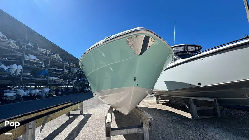 Slide: The Image of Robalo R227 2018 - 16211748