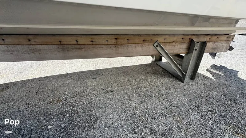 Slide: The Image of Robalo R227 2018 - 16211814