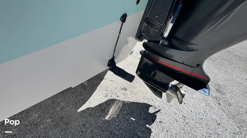 Slide: The Image of Robalo R227 2018 - 16211816