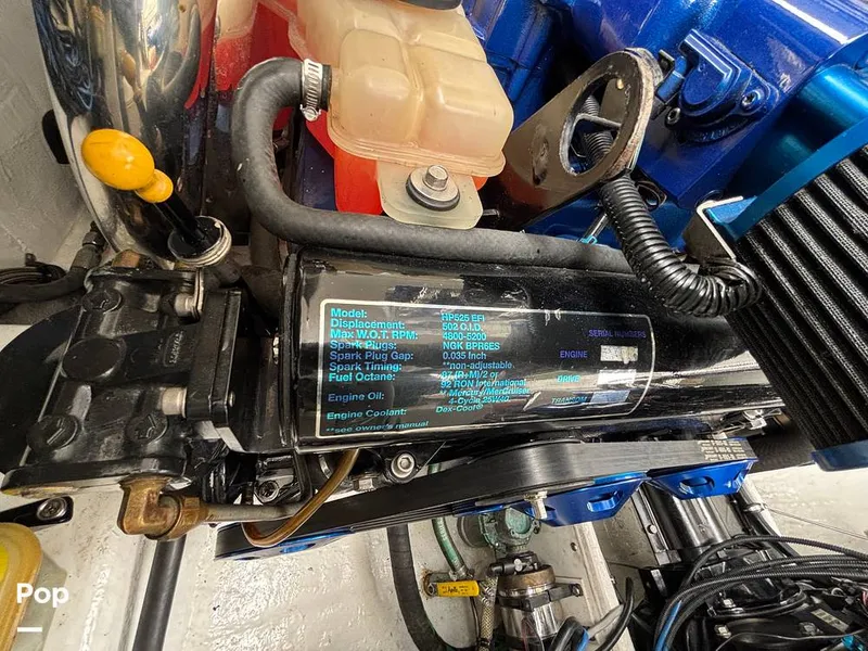 Slide: The Image of Triple Mercruiser 525 EFI 525 - 16500978
