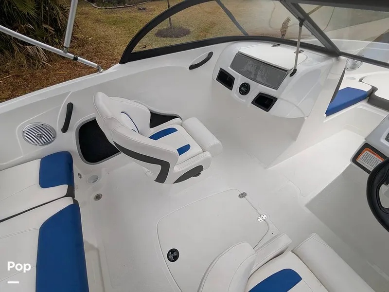 Slide: The Image of Tahoe 185S 2022 - 16209959