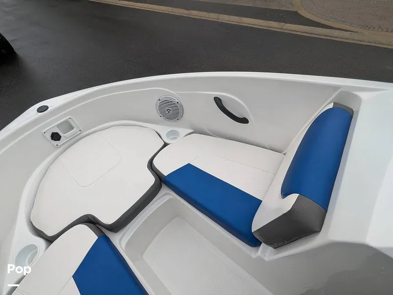 Slide: The Image of Tahoe 185S 2022 - 16209962