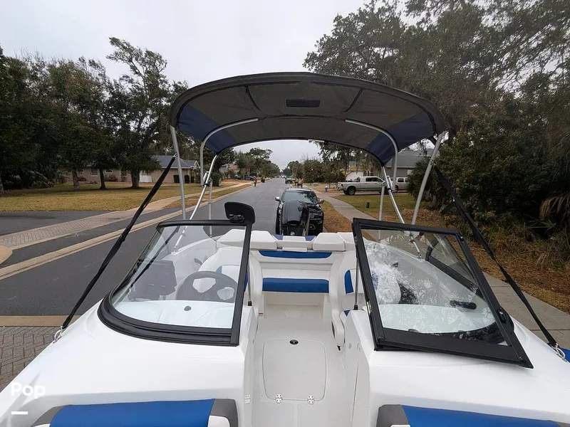 Slide: The Image of Tahoe 185S 2022 - 16209967