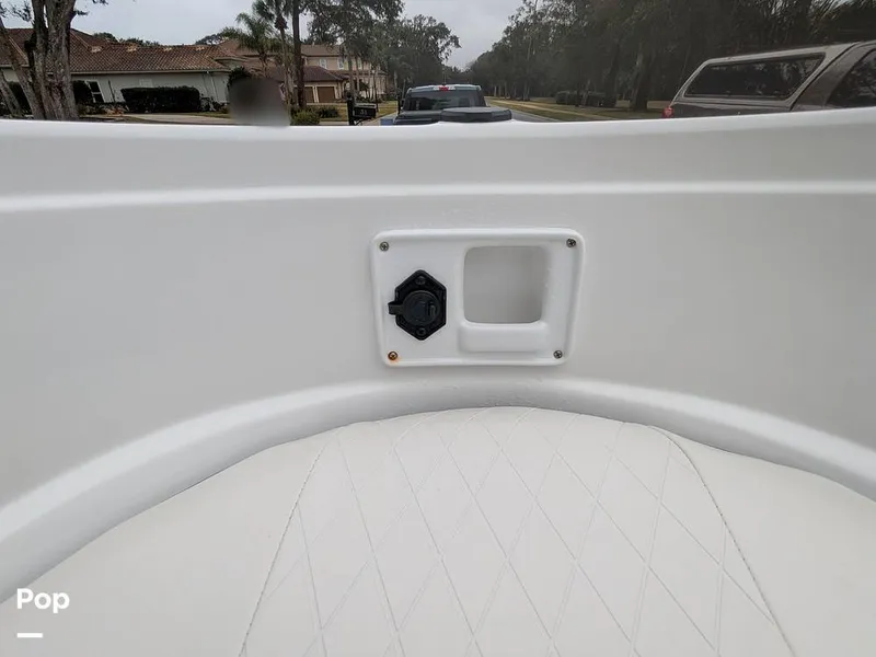 Slide: The Image of Tahoe 185S 2022 - 16209964