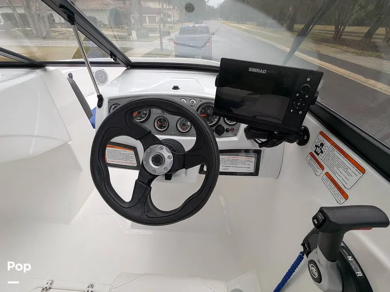 Slide: The Image of Tahoe 185S 2022 - 16209951