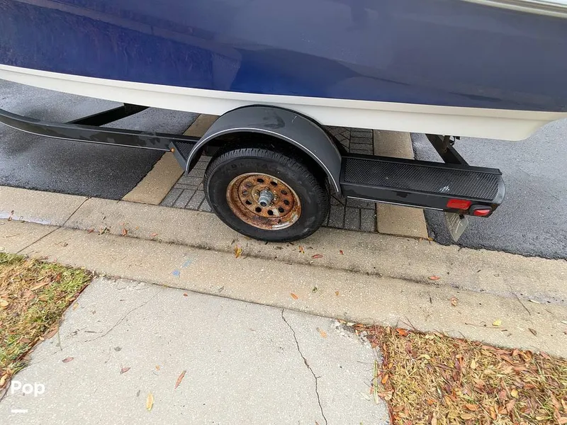 Slide: The Image of Tahoe 185S 2022 - 16209992