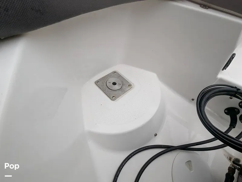 Slide: The Image of Tahoe 185S 2022 - 16209979