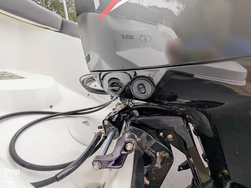 Slide: The Image of Tahoe 185S 2022 - 16209984