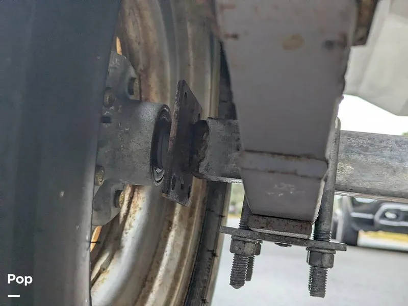 Slide: The Image of Tahoe 185S 2022 - 16209988