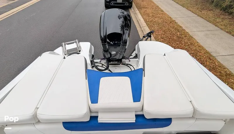 Slide: The Image of Tahoe 185S 2022 - 16209958