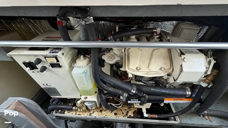 Slide: The Image of Sea Ray 270 Sundancer 1998 - 16272755