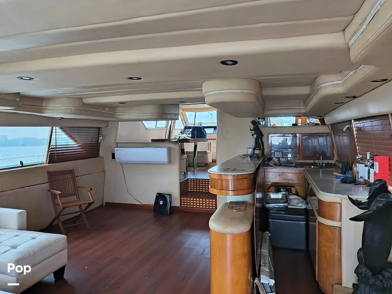 Slide: The Image of Guy Couach 84 1984 - 16210052