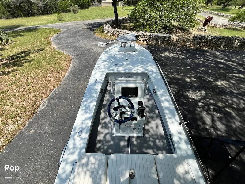 Slide: The Image of Hells Bay Professional 2023 - 16525243