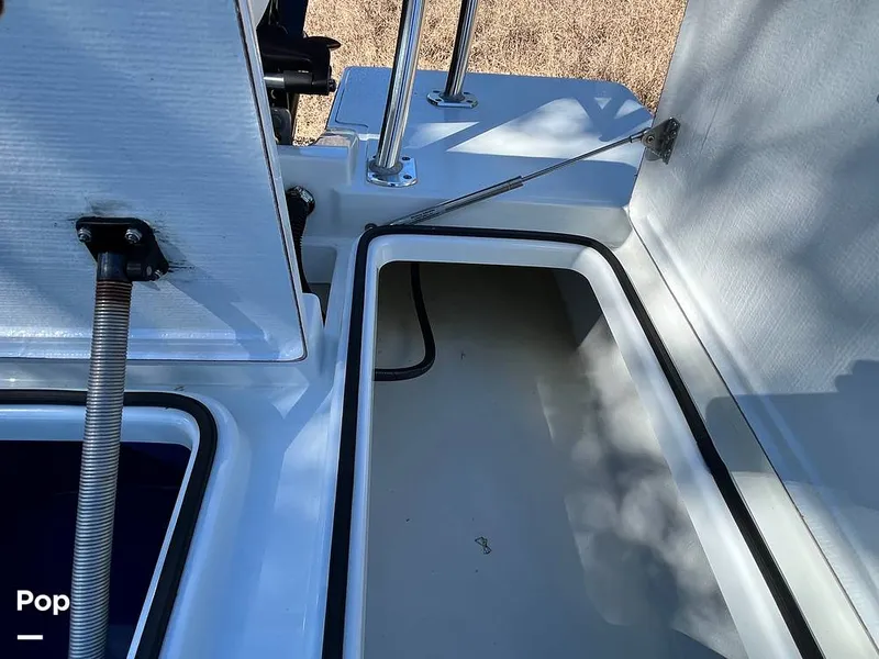 Slide: The Image of Hells Bay Professional 2023 - 16229872