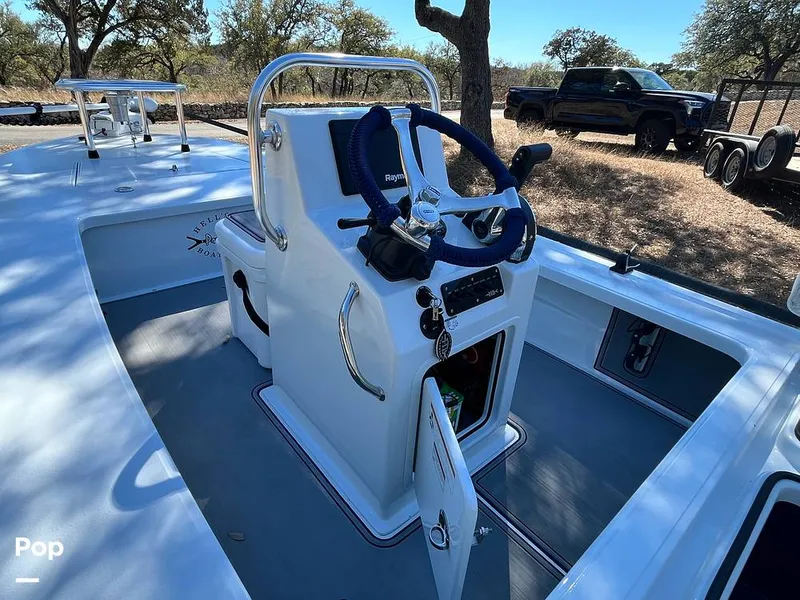 Slide: The Image of Hells Bay Professional 2023 - 16229874