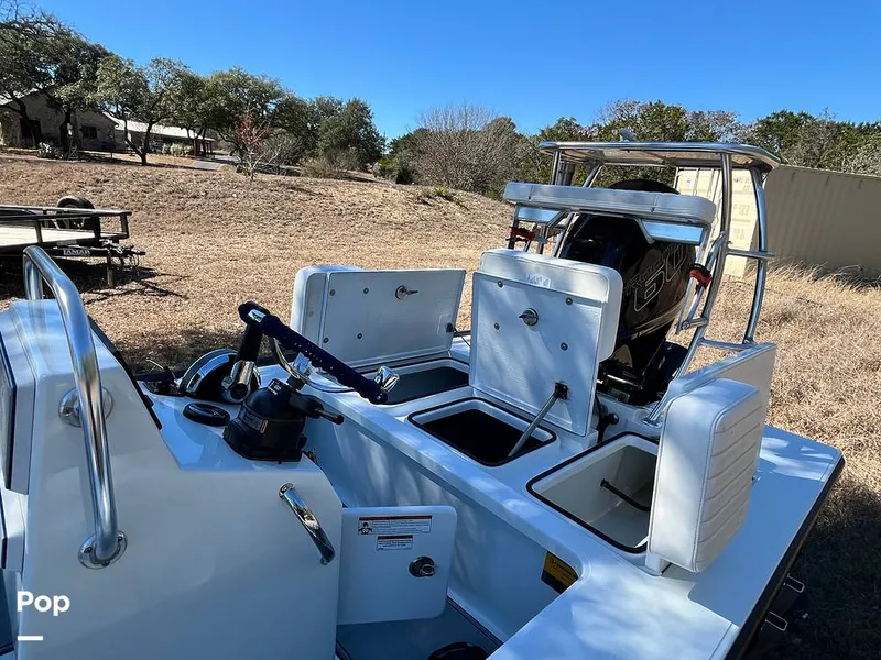 Slide: The Image of Hells Bay Professional 2023 - 16229875