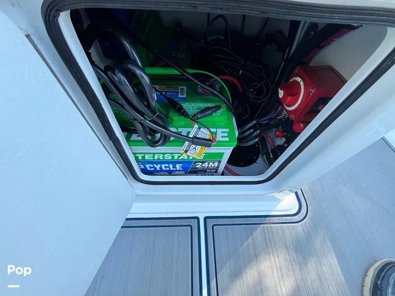 Slide: The Image of Hells Bay Professional 2023 - 16229883