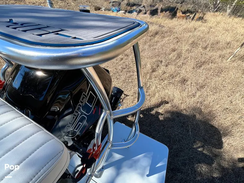 Slide: The Image of Hells Bay Professional 2023 - 16229895