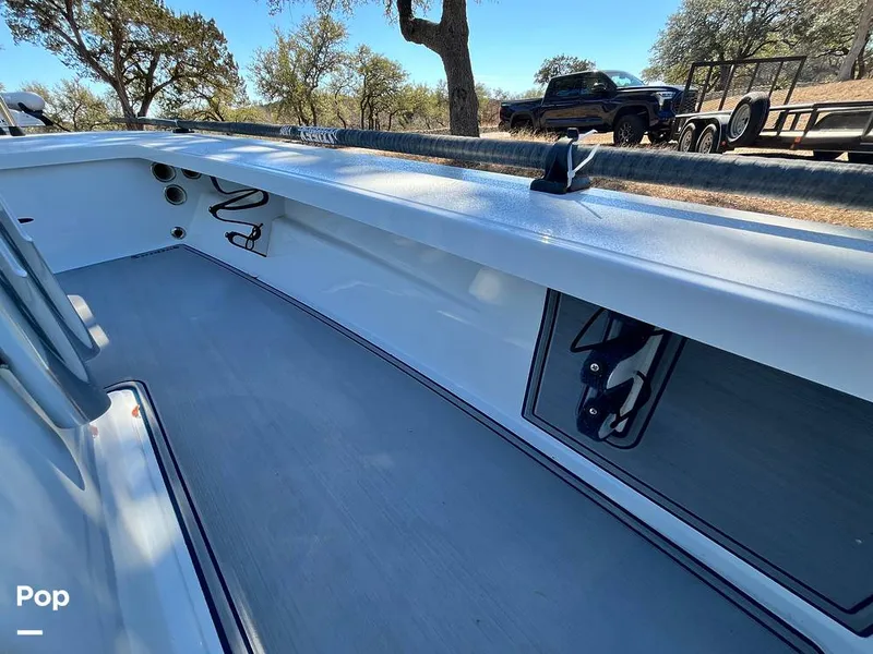 Slide: The Image of Hells Bay Professional 2023 - 16229897