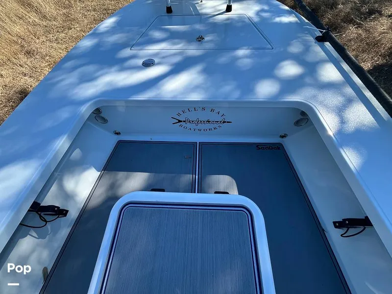 Slide: The Image of Hells Bay Professional 2023 - 16229905