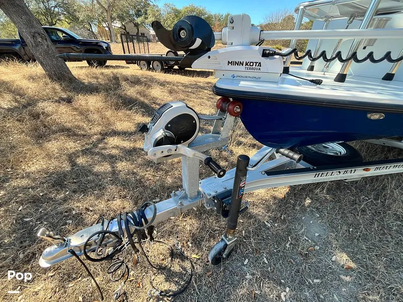 Slide: The Image of Hells Bay Professional 2023 - 16229911