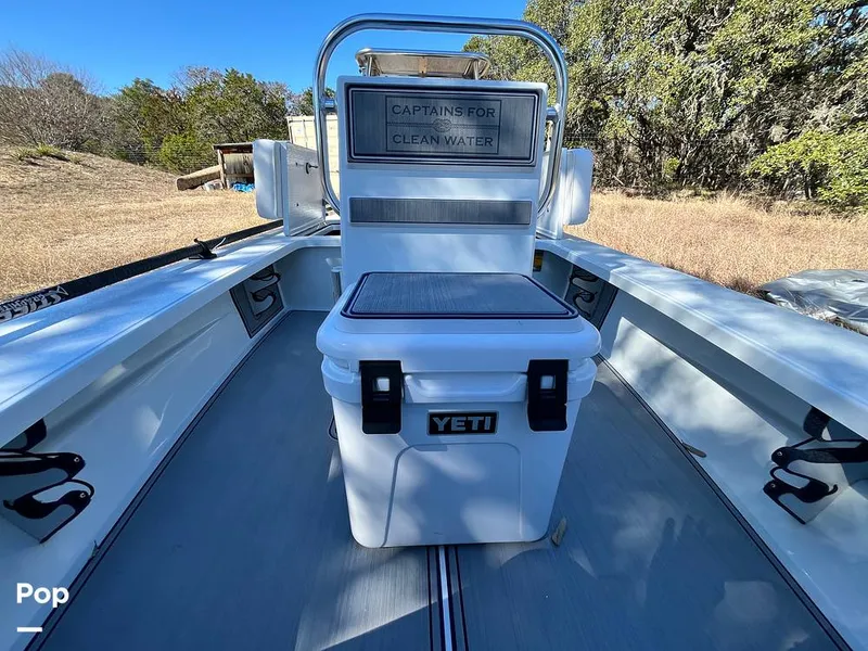 Slide: The Image of Hells Bay Professional 2023 - 16229914