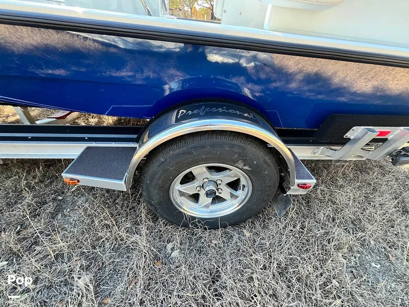 Slide: The Image of Hells Bay Professional 2023 - 16229925