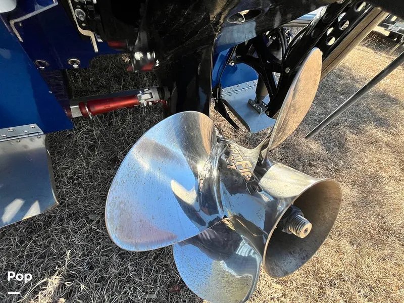 Slide: The Image of Hells Bay Professional 2023 - 16229928