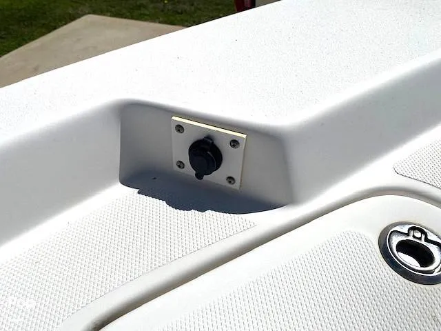 Slide: The Image of NauticStar Nautic Bay 1810 2009 - 16283338