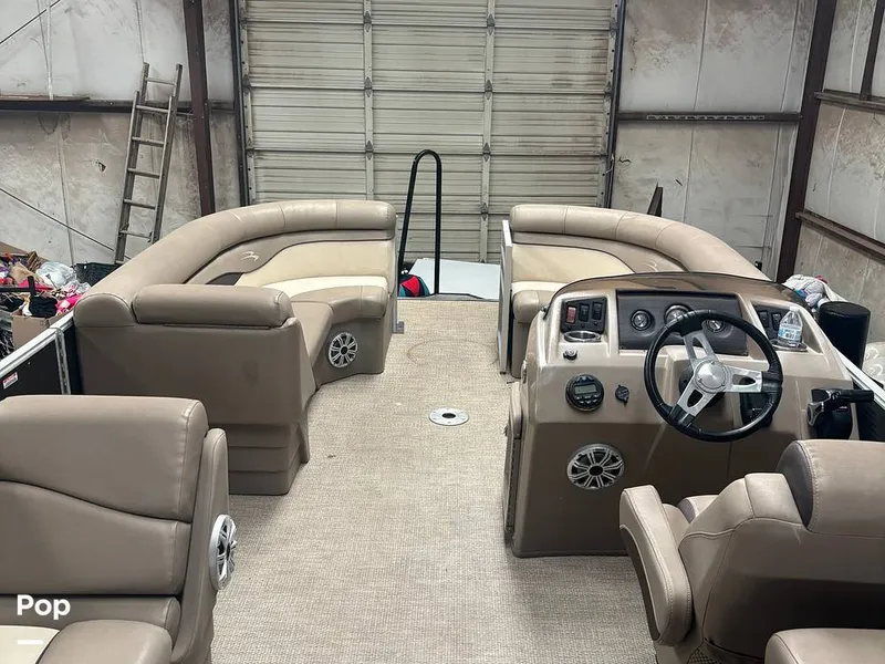 Slide: The Image of Bennington 22 2019 - 16205810