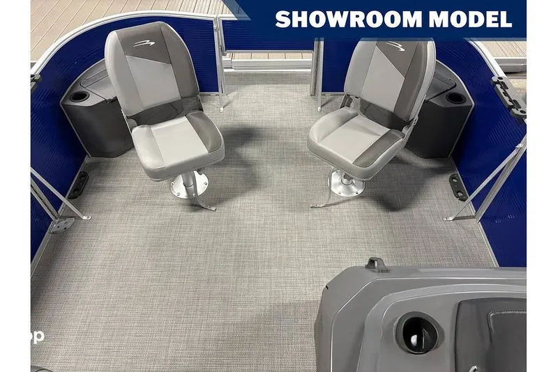 Slide: The Image of Bennington 188 SVS Fish 2024 - 16210434