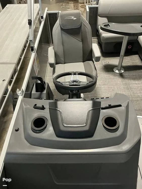 Slide: The Image of Bennington 188 SVS Fish 2024 - 16213837