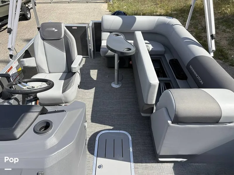 Slide: The Image of Bennington 188 SVS Fish 2024 - 16213826