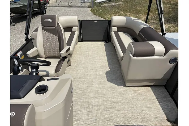 Slide: The Image of Bennington 20 SSR-SPS 2024 - 16213958