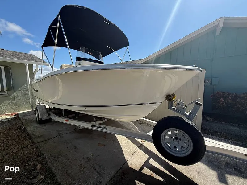 Slide: The Image of NauticStar Legacy Series 2102 2017 - 16223511