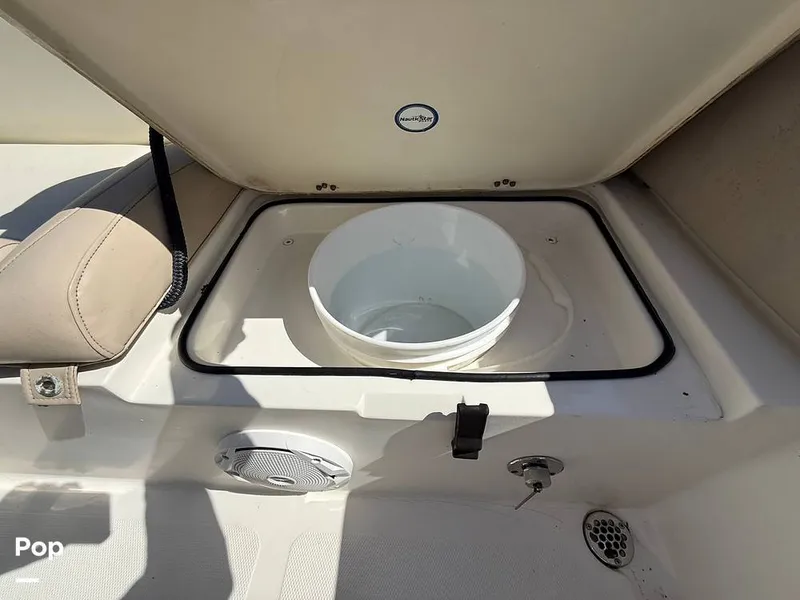 Slide: The Image of NauticStar Legacy Series 2102 2017 - 16223547